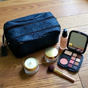 Coach toiletry bag/makeup unisex